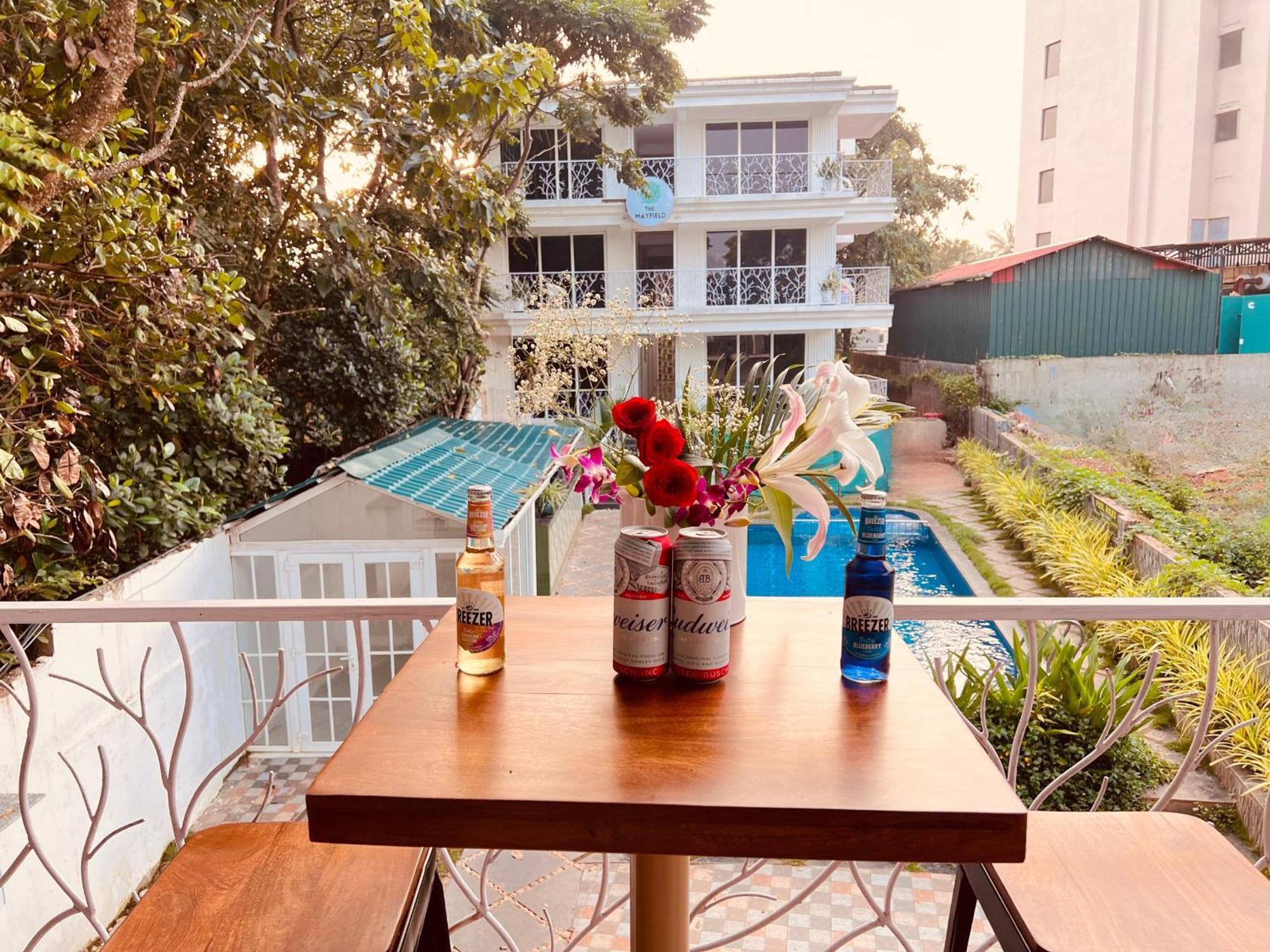 The Mayfield Resort, Vagator Anjuna Buitenkant foto