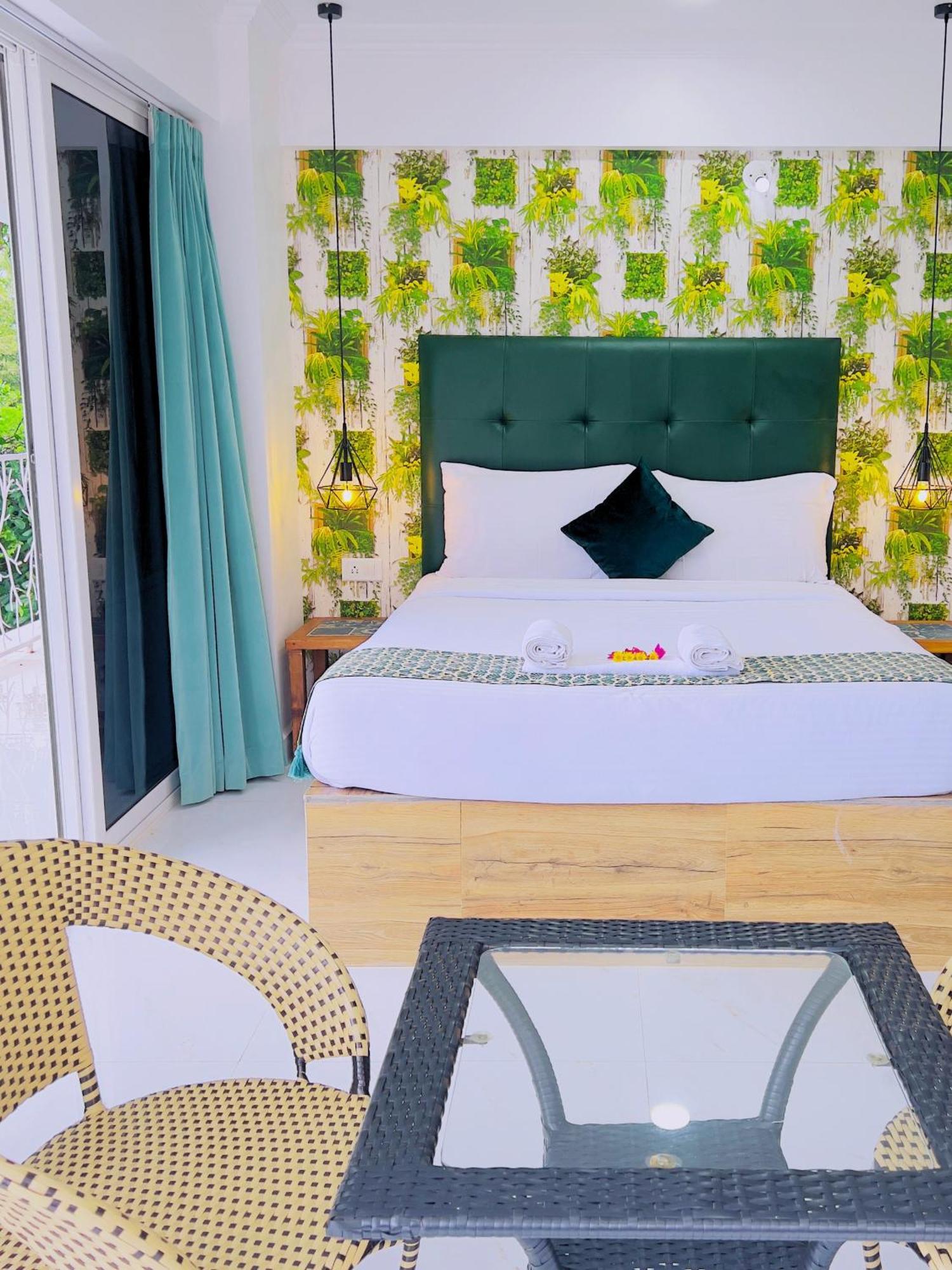 The Mayfield Resort, Vagator Anjuna Buitenkant foto