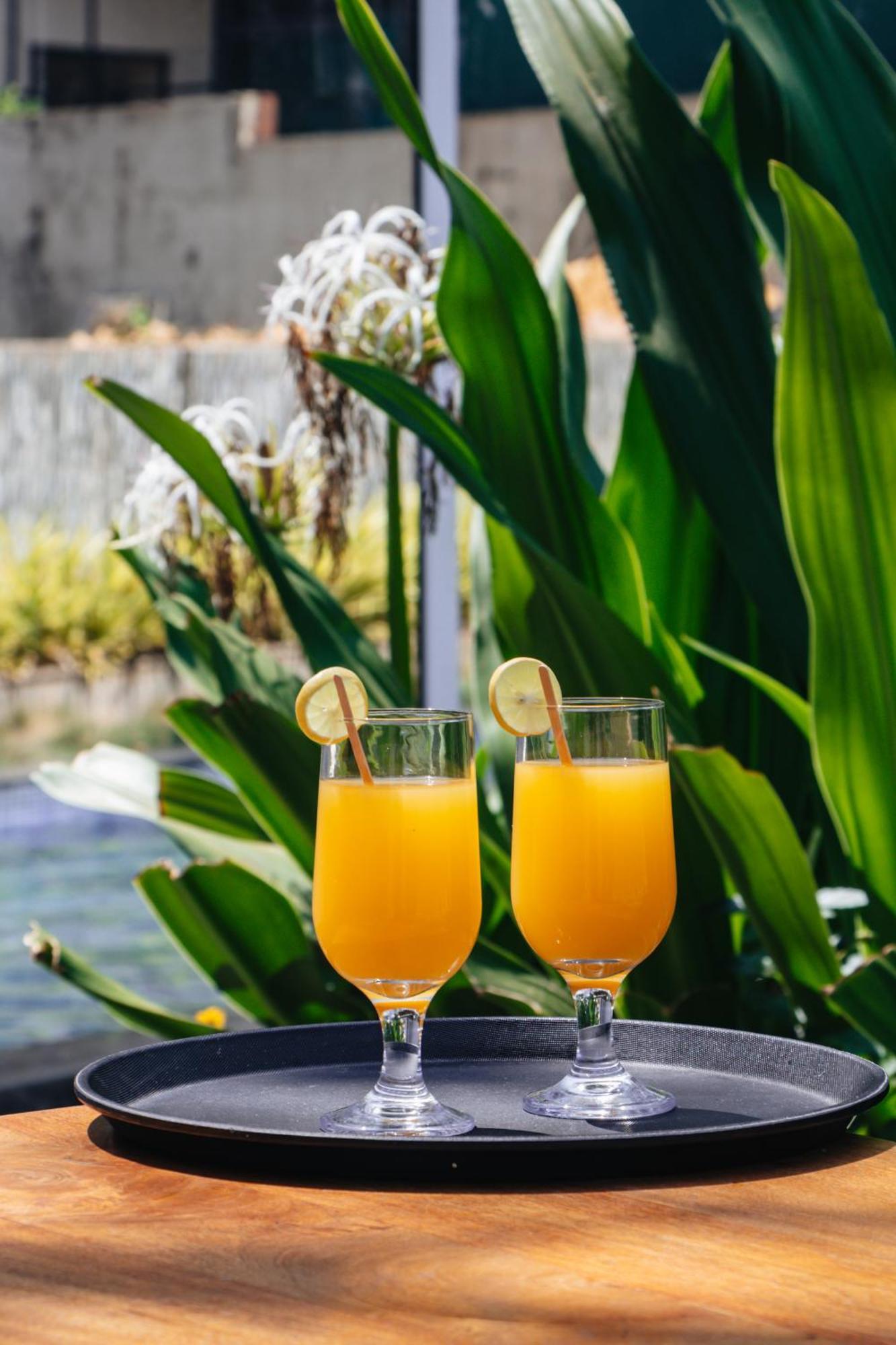 The Mayfield Resort, Vagator Anjuna Buitenkant foto
