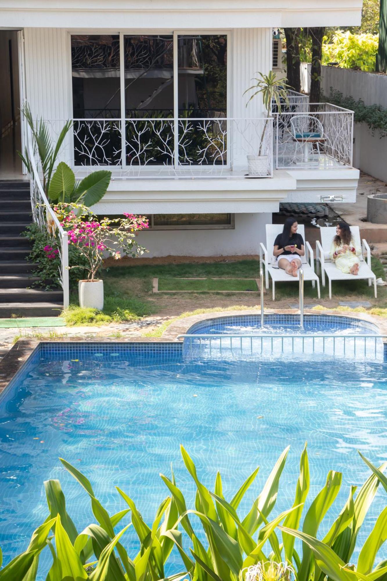 The Mayfield Resort, Vagator Anjuna Buitenkant foto