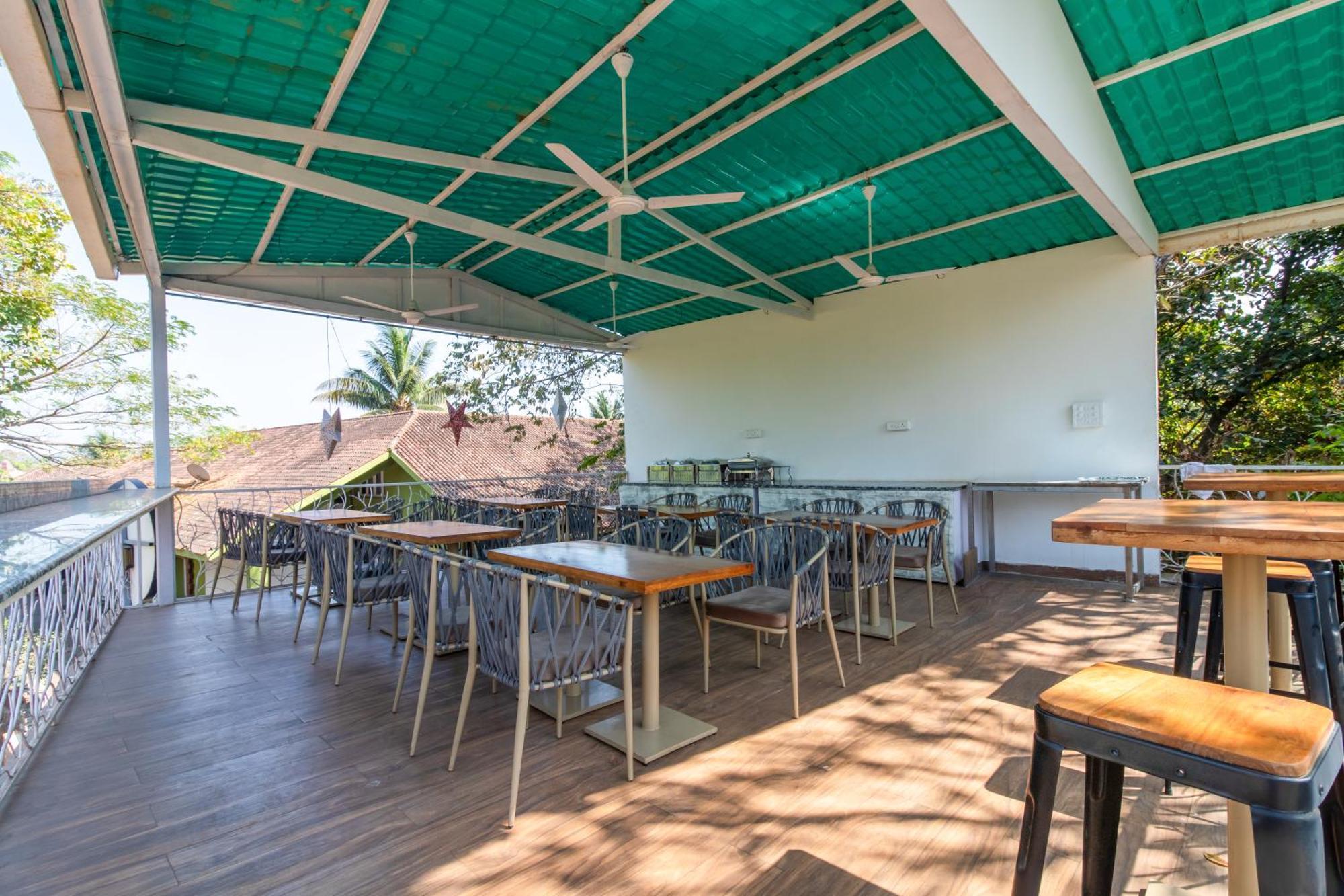 The Mayfield Resort, Vagator Anjuna Buitenkant foto